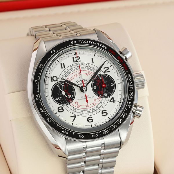 Omega Speedmaster Chronoscope 329.30.43.51.02.002